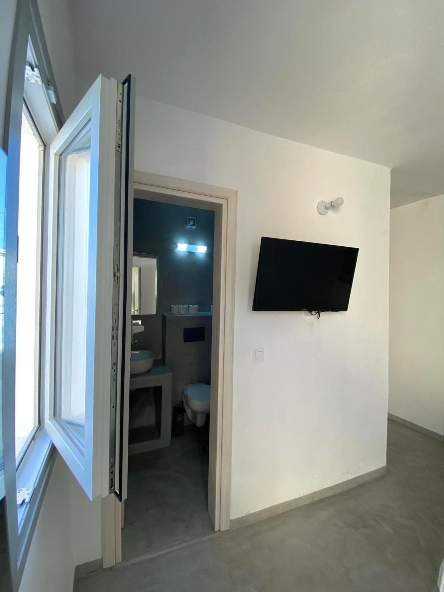 Fira Comfort Rooms 外观 照片