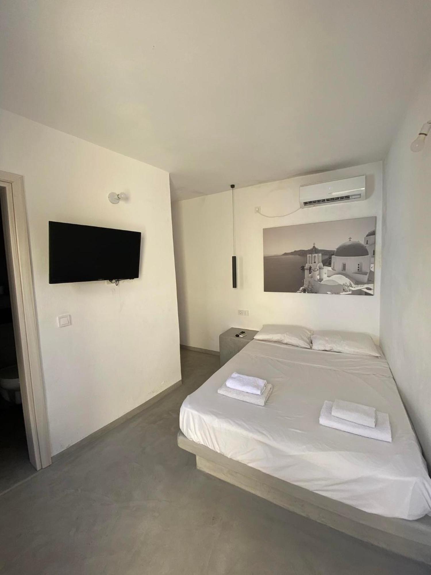 Fira Comfort Rooms 外观 照片