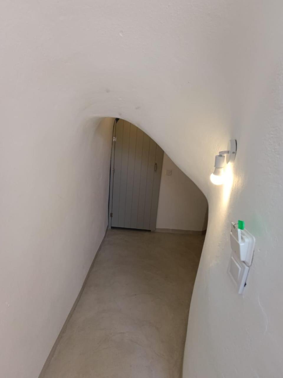 Fira Comfort Rooms 外观 照片