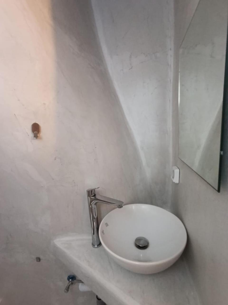 Fira Comfort Rooms 外观 照片